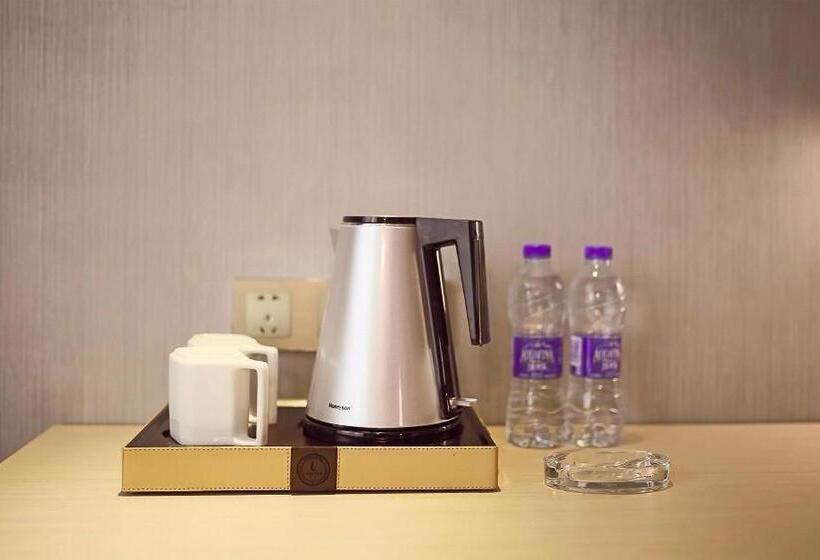 Lavande Hotel Taizhou Railway Station Zhongjia Branch