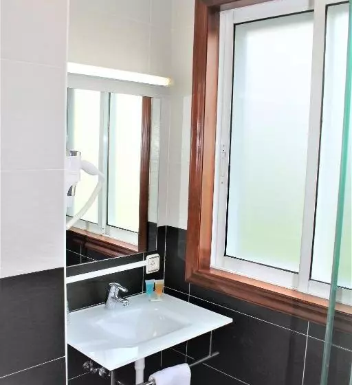 בית מלון כפרי A Barquina