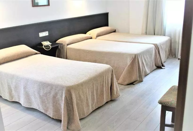 בית מלון כפרי A Barquina