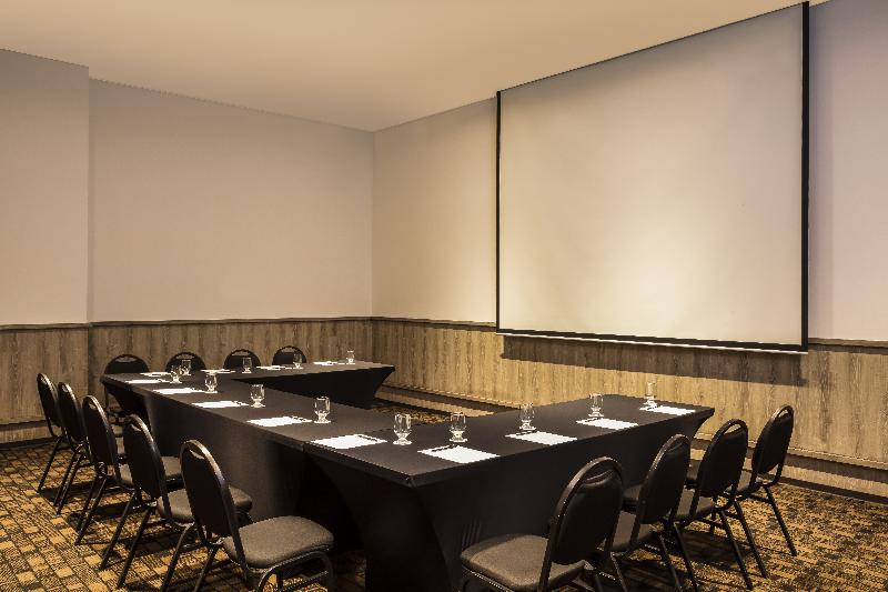 فندق Fiesta Inn Guadalajara Expo