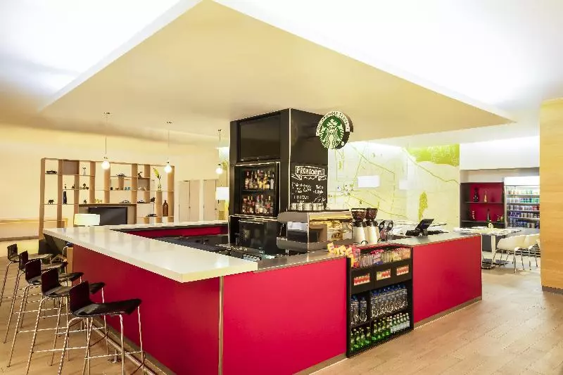 Отель Fiesta Inn Guadalajara Expo