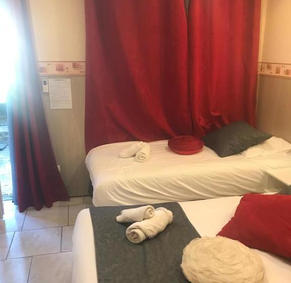 فندق Hôtel Les Mimosas