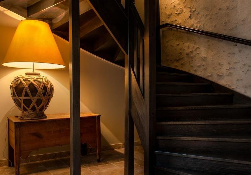 Hotel Hostellerie De L écu De Bretagne