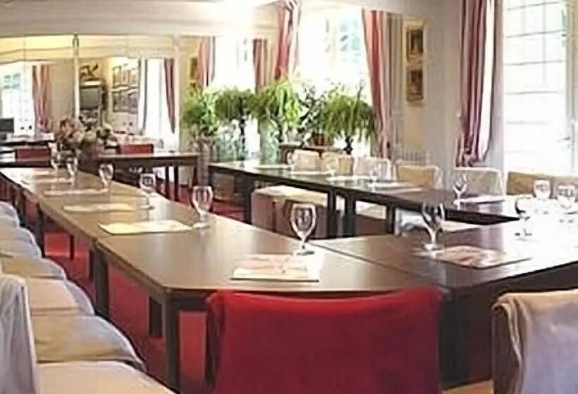 فندق Le Perigord