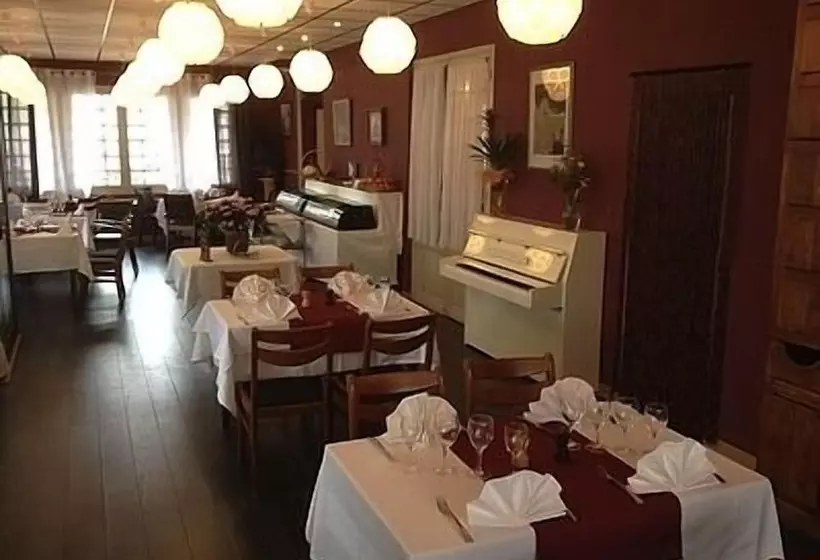 فندق Le Perigord