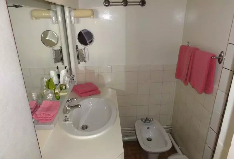 فندق Le Perigord