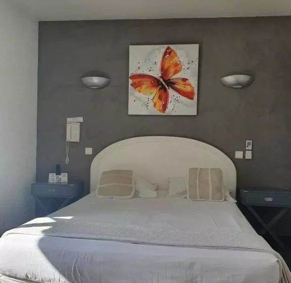 فندق Le Petit Manoir Logis