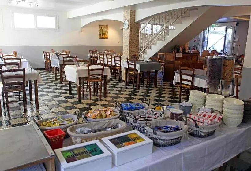 فندق Le Petit Manoir Logis