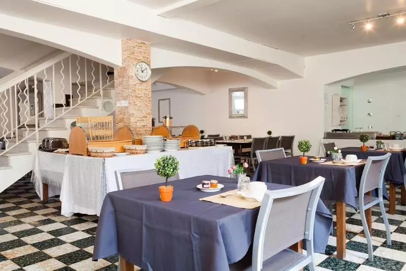 فندق Le Petit Manoir Logis