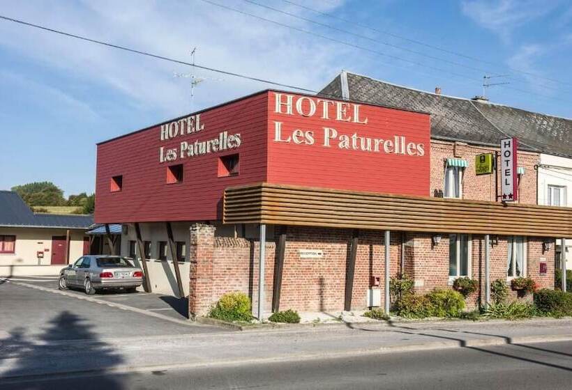 ホテル Logis Hôtel Les Paturelles