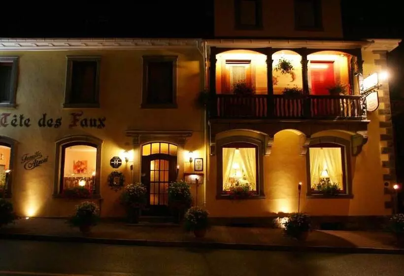 Отель Logis Hôtel Restaurant La Tête Des Faux