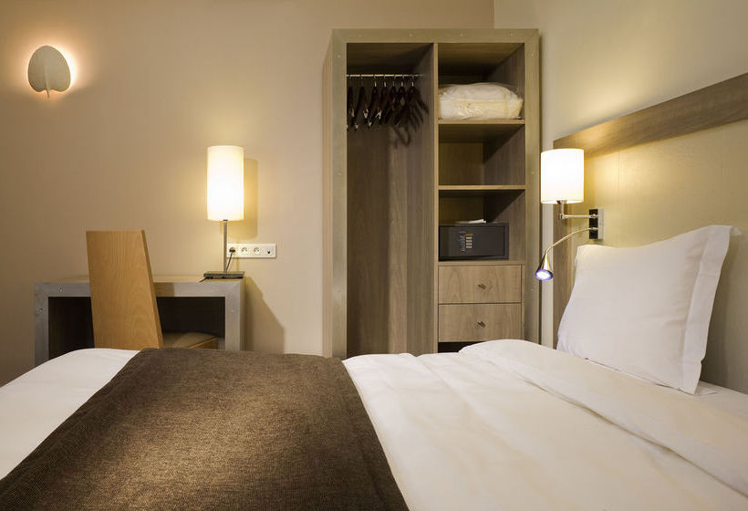 בית מלון כפרי Mercure Calais Centre