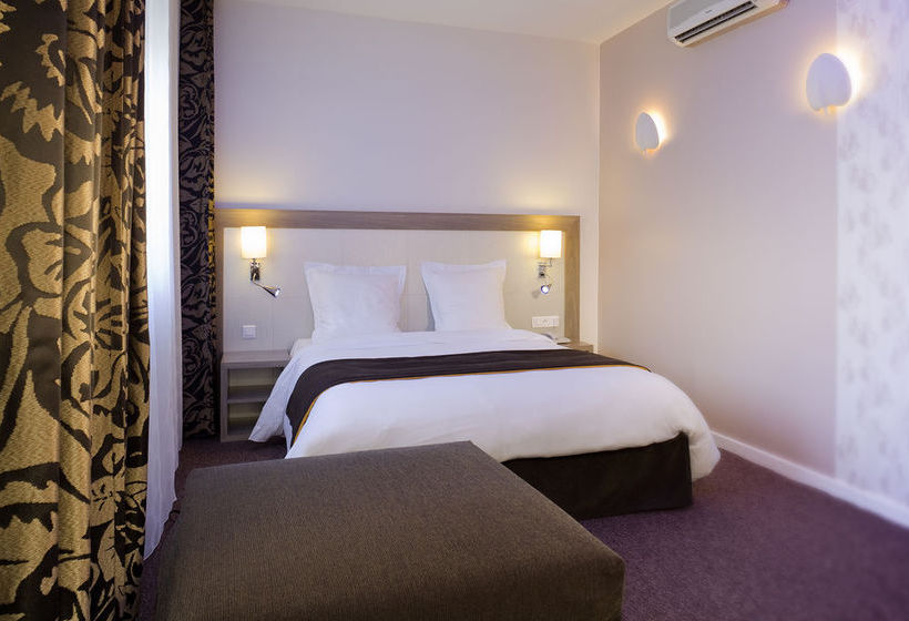 בית מלון כפרי Mercure Calais Centre