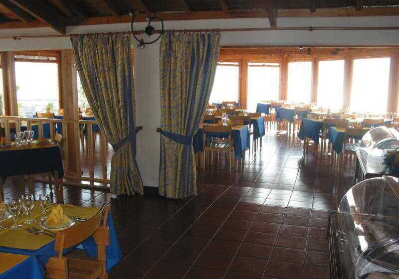 Miramar Hotel Spa & Apartments