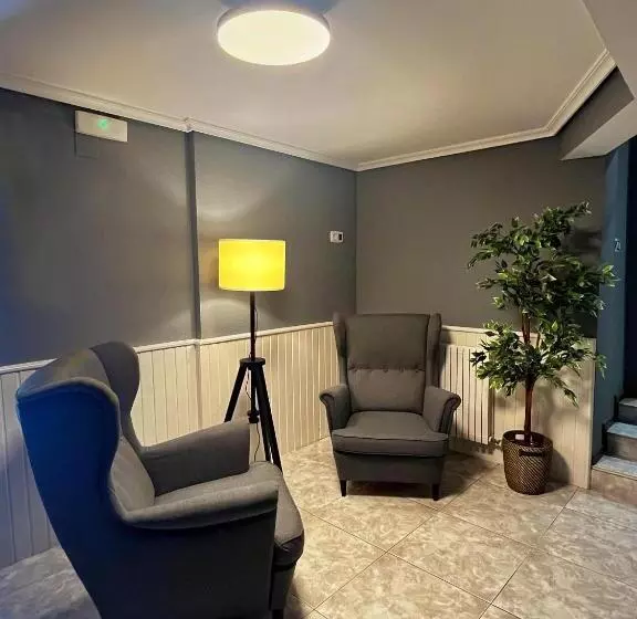 هتل Puerto Calderon