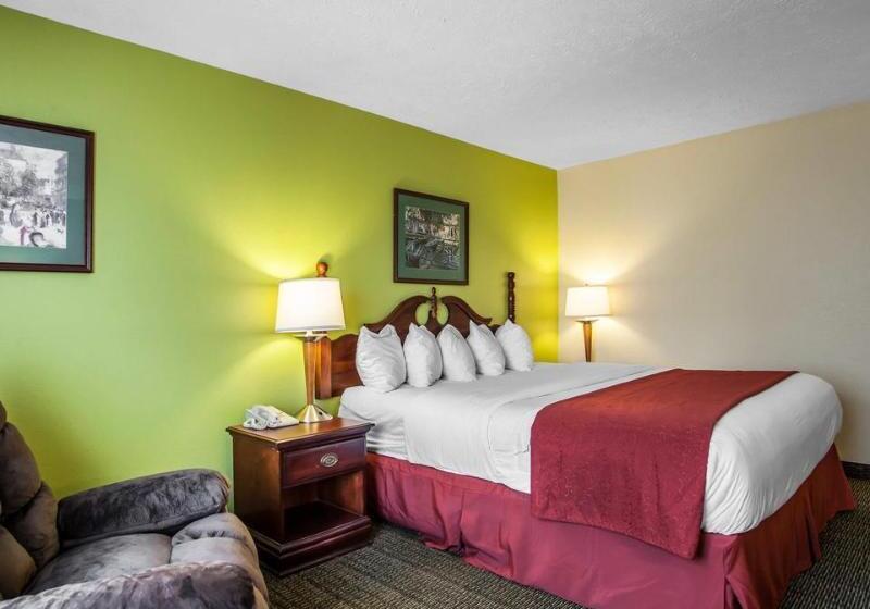 בית מלון כפרי Quality Inn