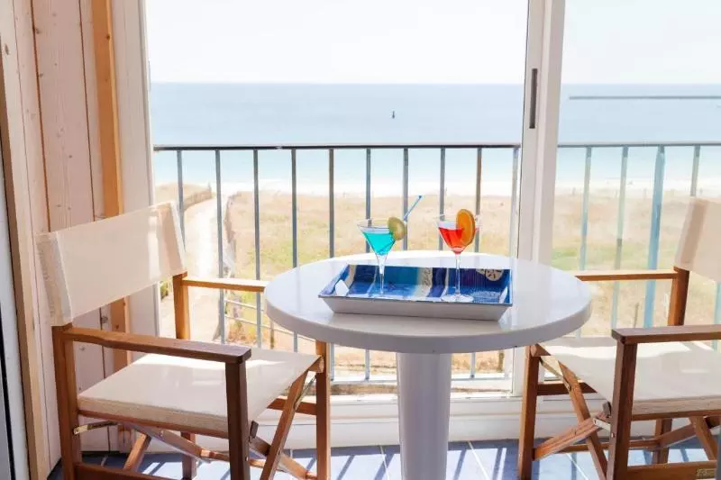 فندق Restaurant De La Plage