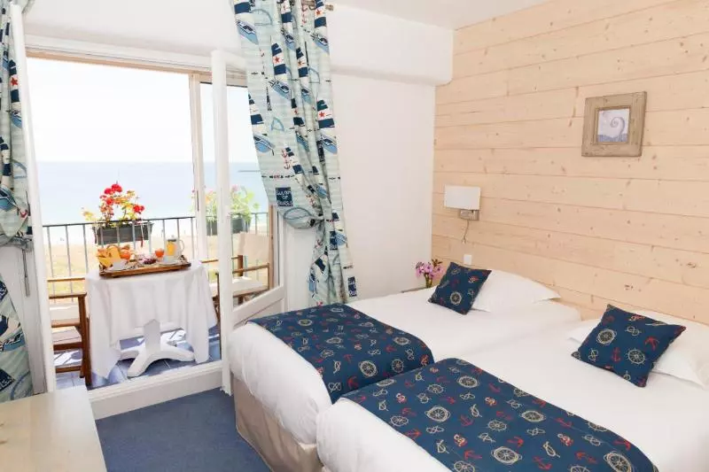 فندق Restaurant De La Plage