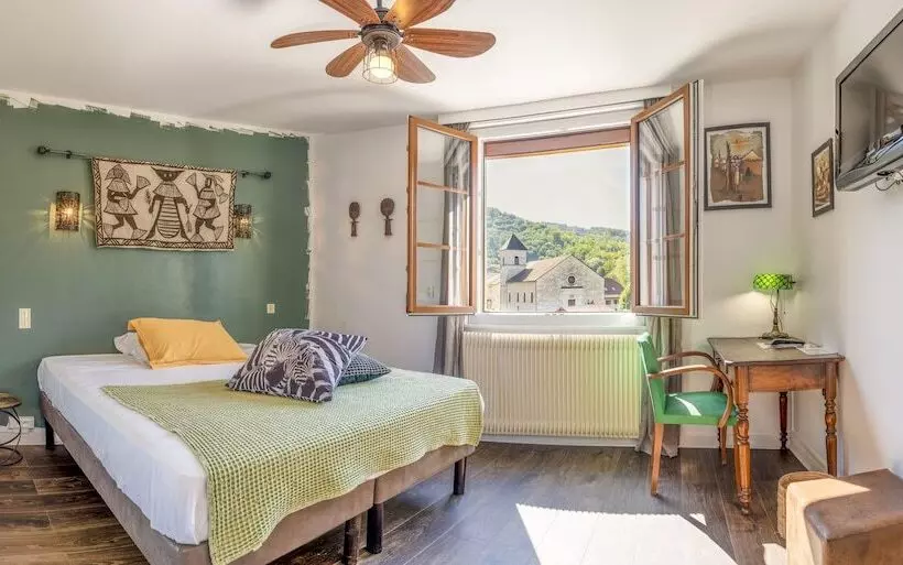 ホテル Restaurant Le Sorgia