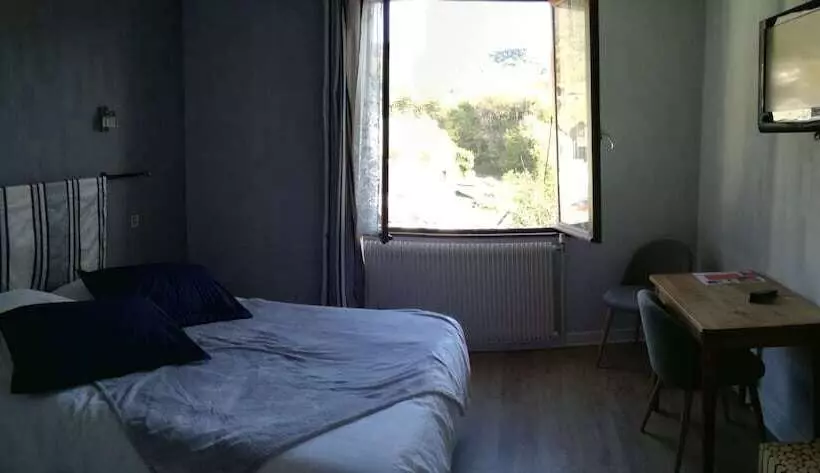 ホテル Restaurant Le Sorgia