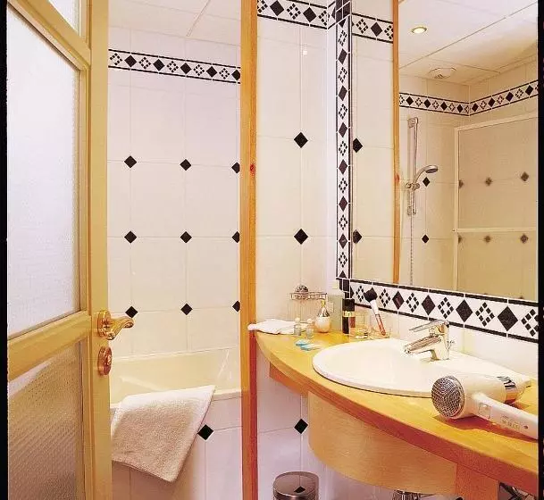 Отель Restaurant Le Strasbourg