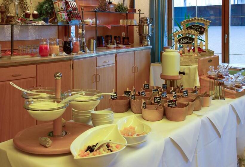 Landidyll Hotel Zum Alten Schloss