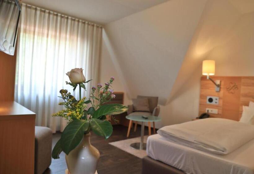 Landidyll Hotel Zum Alten Schloss