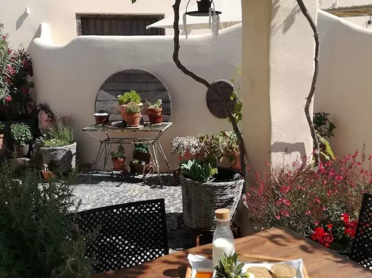 Abelis Canava Luxury Suites