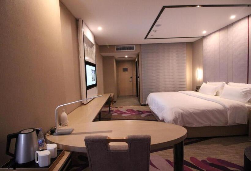 Lavande Hotel Nanchang East Aixihu Subway Station Branch