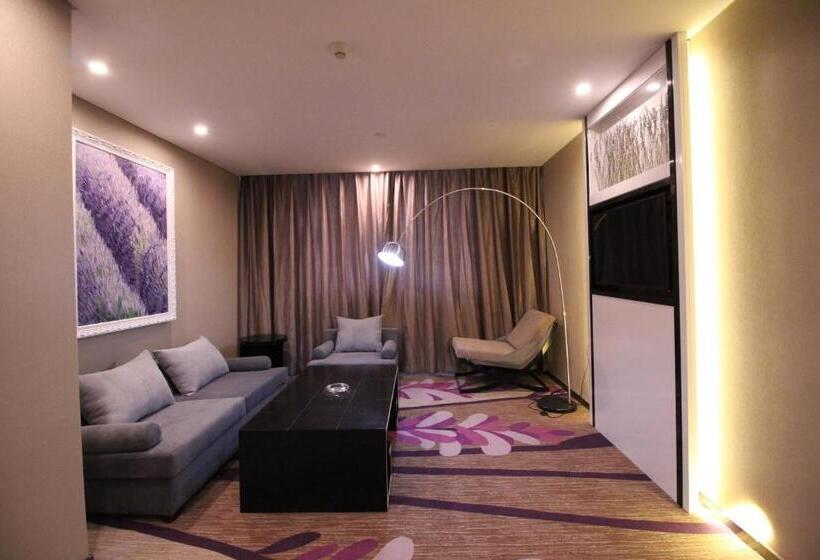 Lavande Hotel Nanchang East Aixihu Subway Station Branch