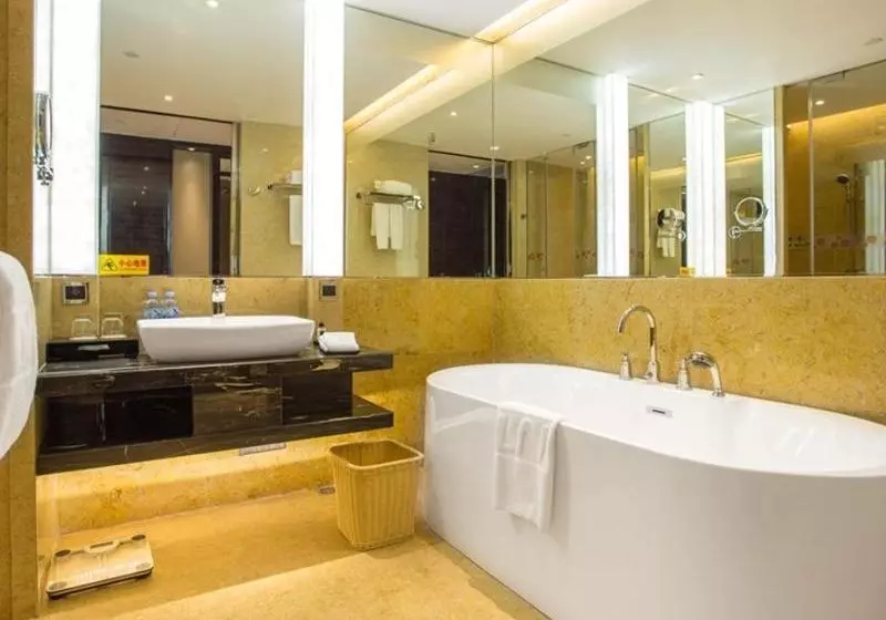 Hotelli Ln Dongfang  Sihui