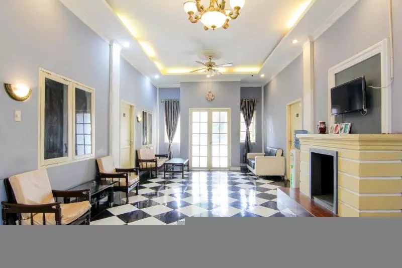 ペンション Trans Bandara Residence