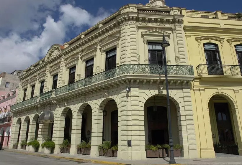 ホテル Armadores de Santander