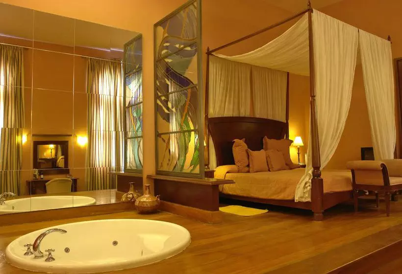 ホテル Armadores de Santander