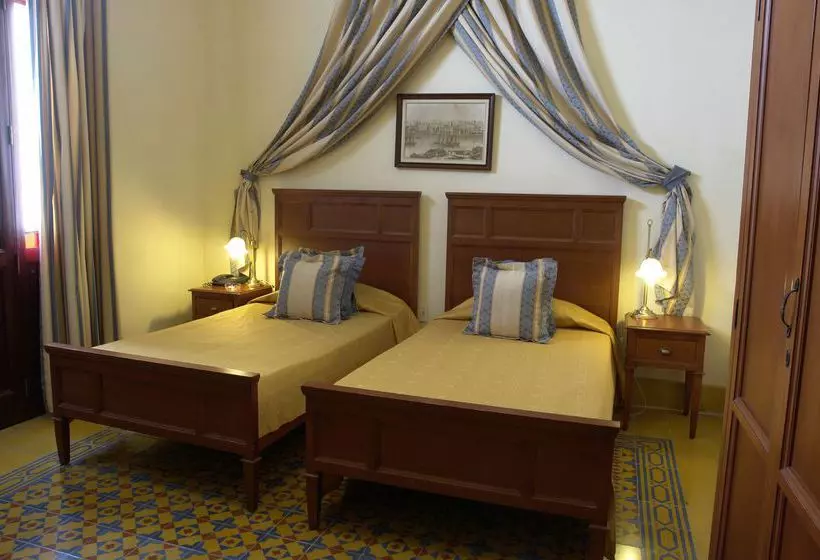 ホテル Armadores de Santander