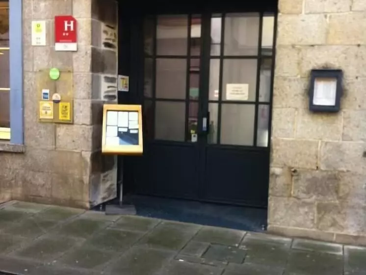 Hotelli Auberge Du Cheval Blanc