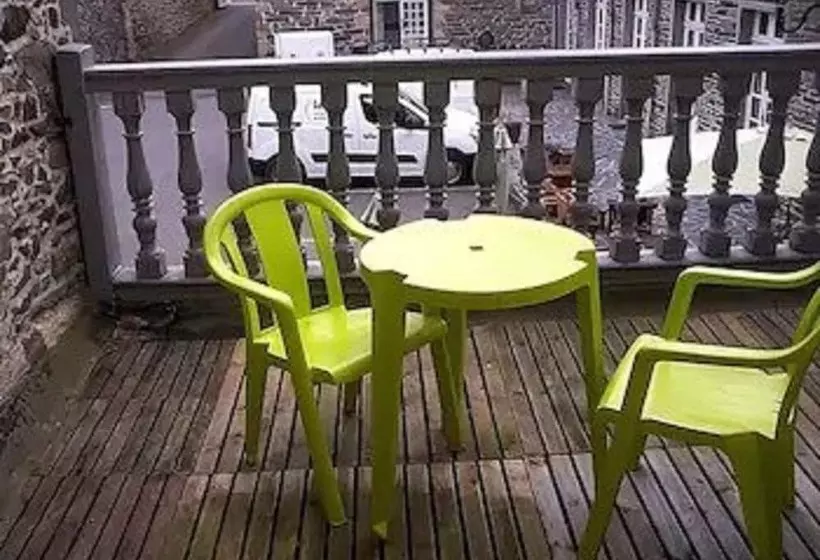 Hotelli Auberge Du Cheval Blanc