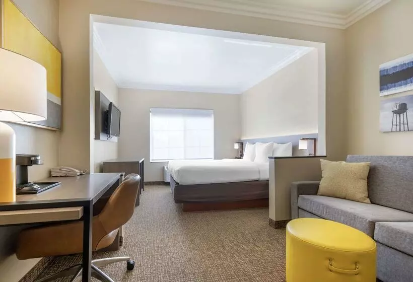 ホテル Comfort Suites Oceanside Camp Pendleton Area