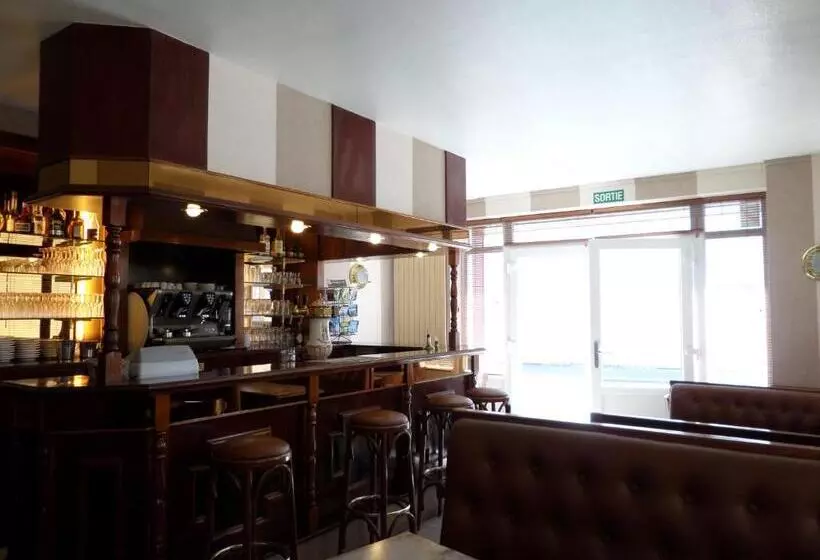 Отель Des Tilleuls