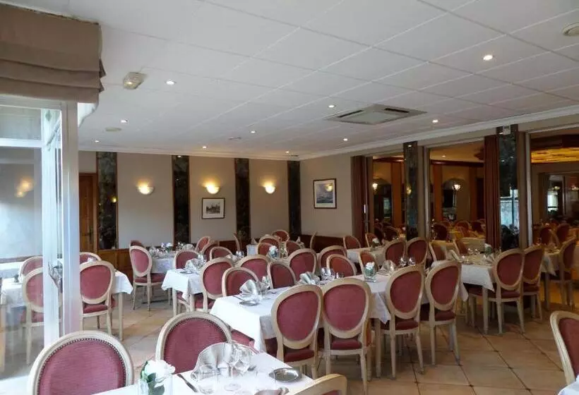 Отель Des Tilleuls