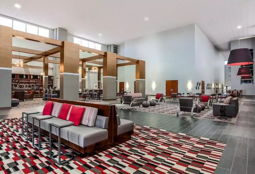 فندق Four Points Bentonville