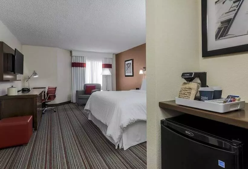 فندق Four Points Bentonville