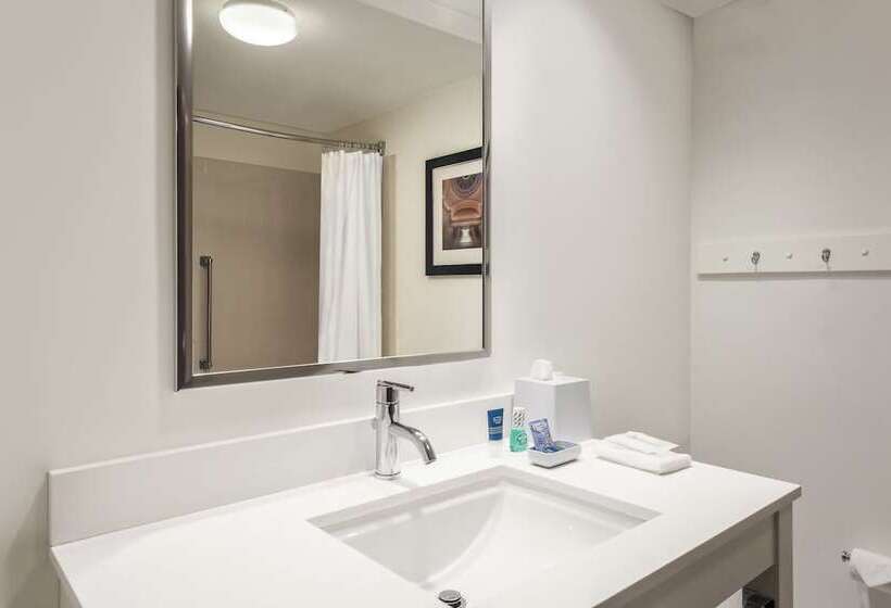 فندق Four Points Bentonville