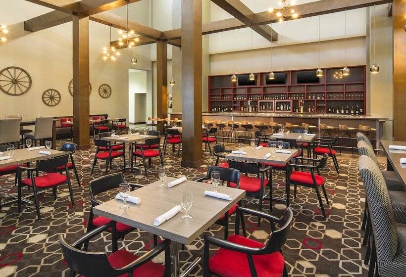 فندق Four Points Bentonville