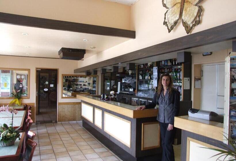 هتل Hôtel & Restaurant Azur