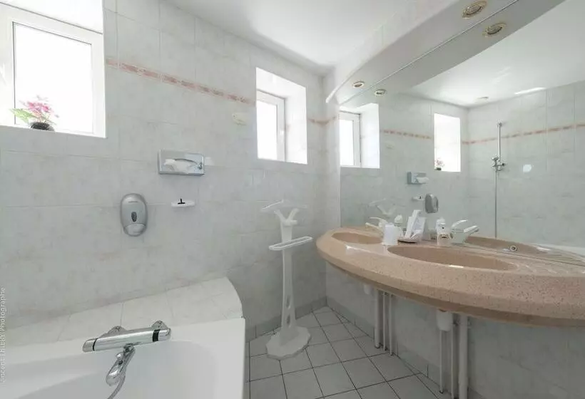 ホテル Hôtel Et Gîtes L Ecrin 88 Vosges