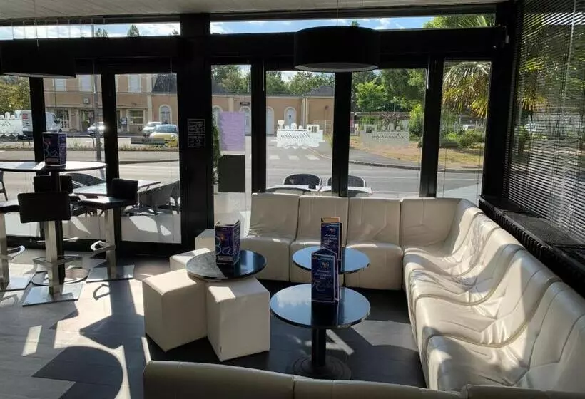 호텔 La Locomotive