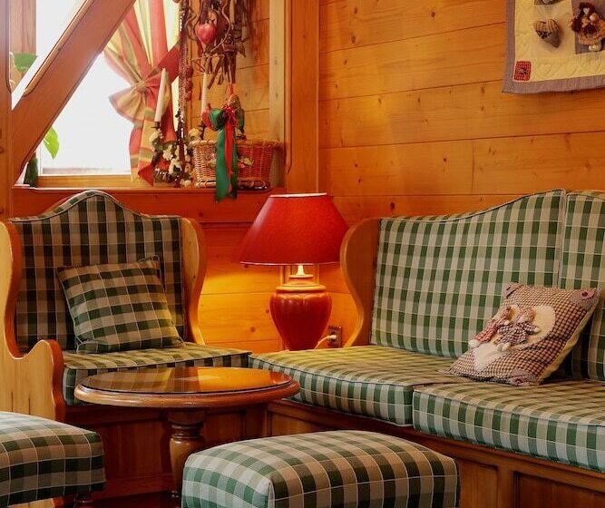 Hotel Les Loges Du Parc