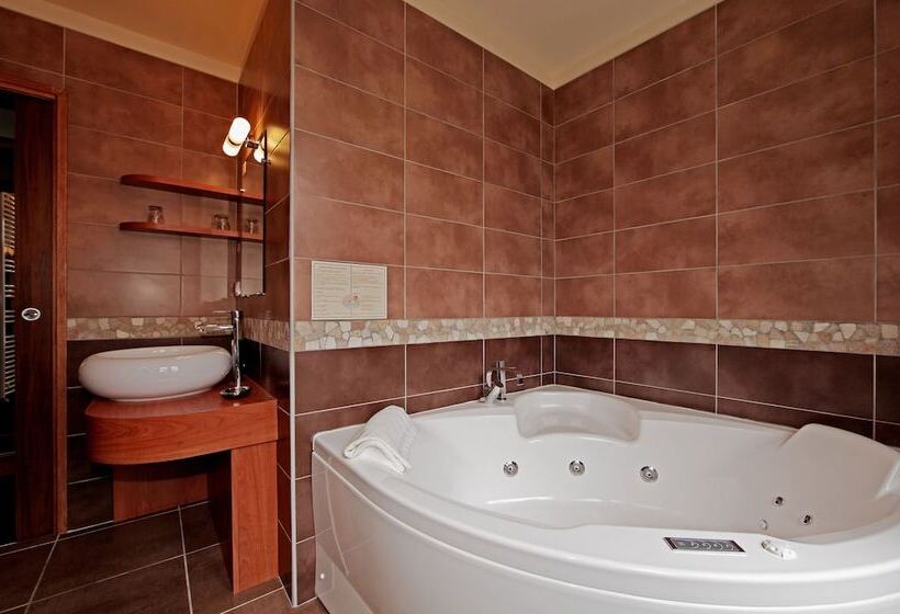 Hotel Les Loges Du Parc