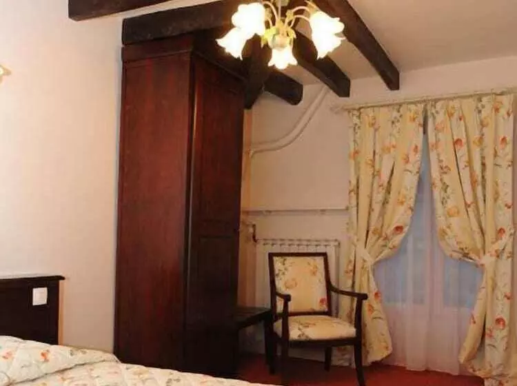 בית מלון כפרי Logis Hôtel & Restaurant Du Sauvage